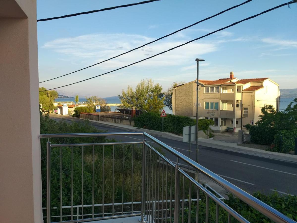 Charming Apartments Duce Omis Exterior photo